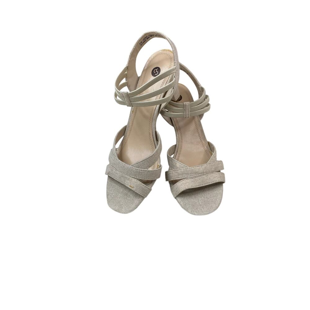 Dressbarn women's 9M Vera natural whimsical fairy comfort heeled sandal shoes